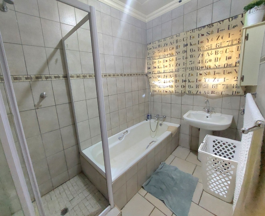 3 Bedroom Property for Sale in Elandsrand North West